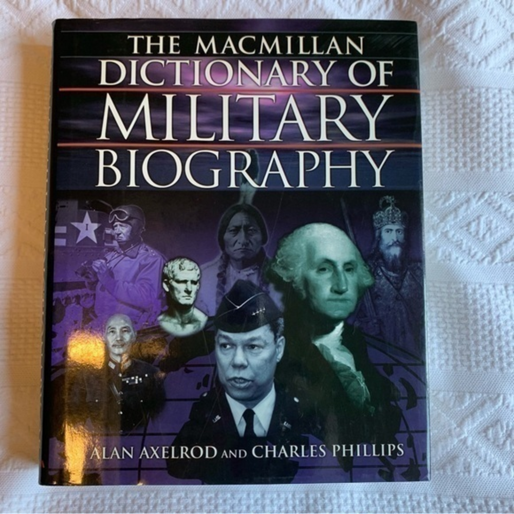 The Macmillan Dictionary of Military Biography Hardcover Book‎
